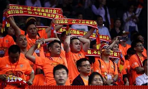 讲不出再见cba-广东篮球队唱讲不出再见