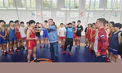 国家队自由式摔跤教练-中国自由式摔跤队