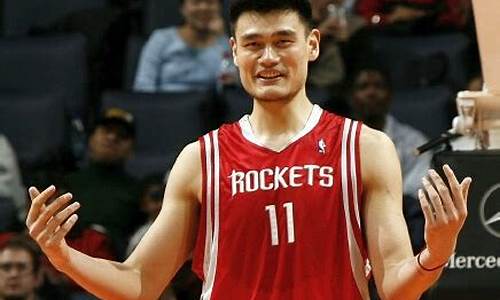 打篮球出名的中国人-中国打篮球的名人