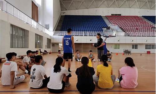 大学体育课篮球考核标准-大学篮球体育课评分