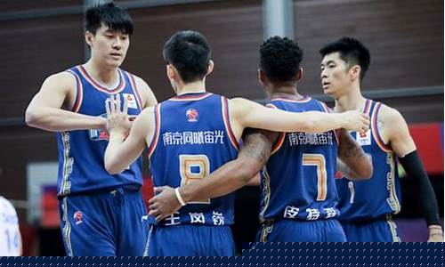 北京奥运会篮球队员-CBA奥运会队长