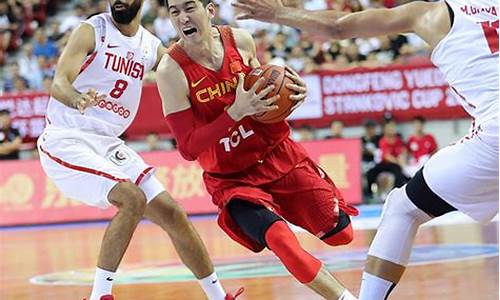 中国篮球红队对突尼斯-中国队1:1突尼斯