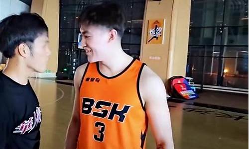 厦门大学篮球队张天意-厦门大学篮球张天意