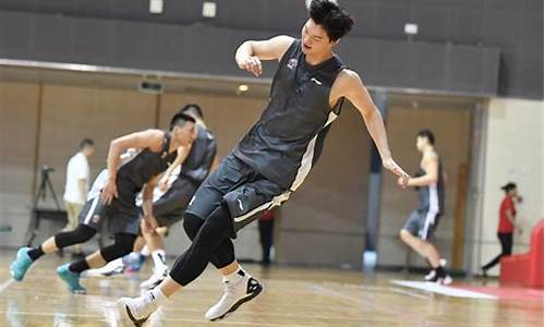 cba篮球体测标准-CBA体测篮球17折